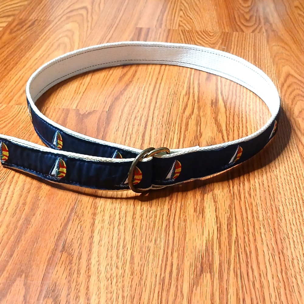 Lands’End Sailboat Men's Medium‎ Belt